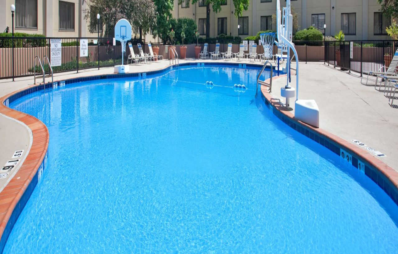 Holiday Inn Country Club Plaza Kansas City Ngoại thất bức ảnh
